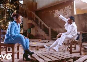 KS BLOOM – C’est Dieu remix